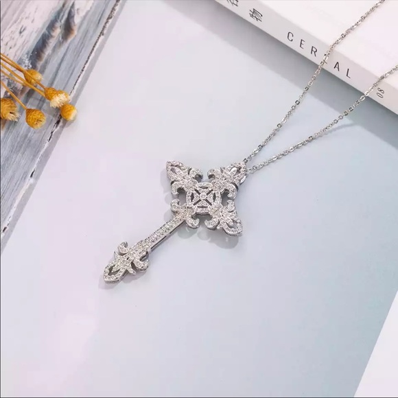 New Men Women 925 Silver Cross Diamond Necklace - Picture 3 of 5